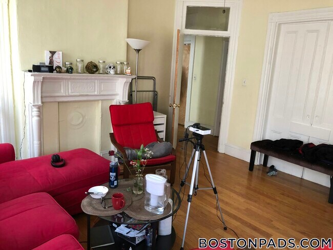 Foto del edificio - 35 Brookline St