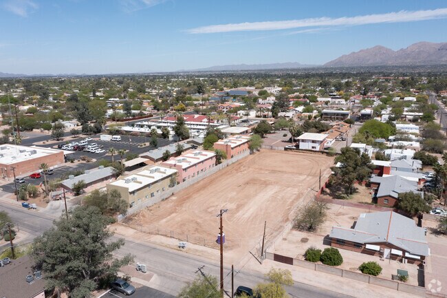 April 2022 - Bellevue Park