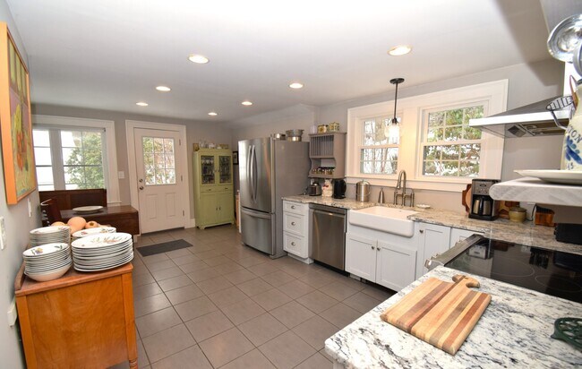 Foto del edificio - 2203 Durham Rd