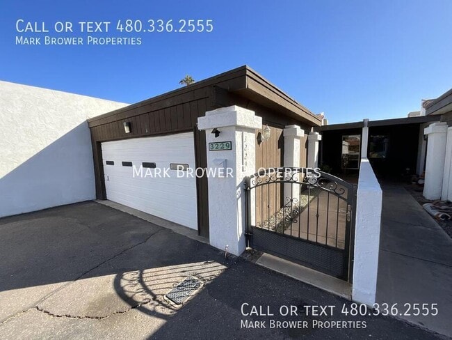 Photo - 3229 S Fairfield Dr House