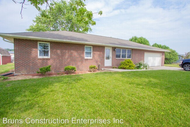 Building Photo - 3 br, 2 bath House - 6813 Hellwarth Road