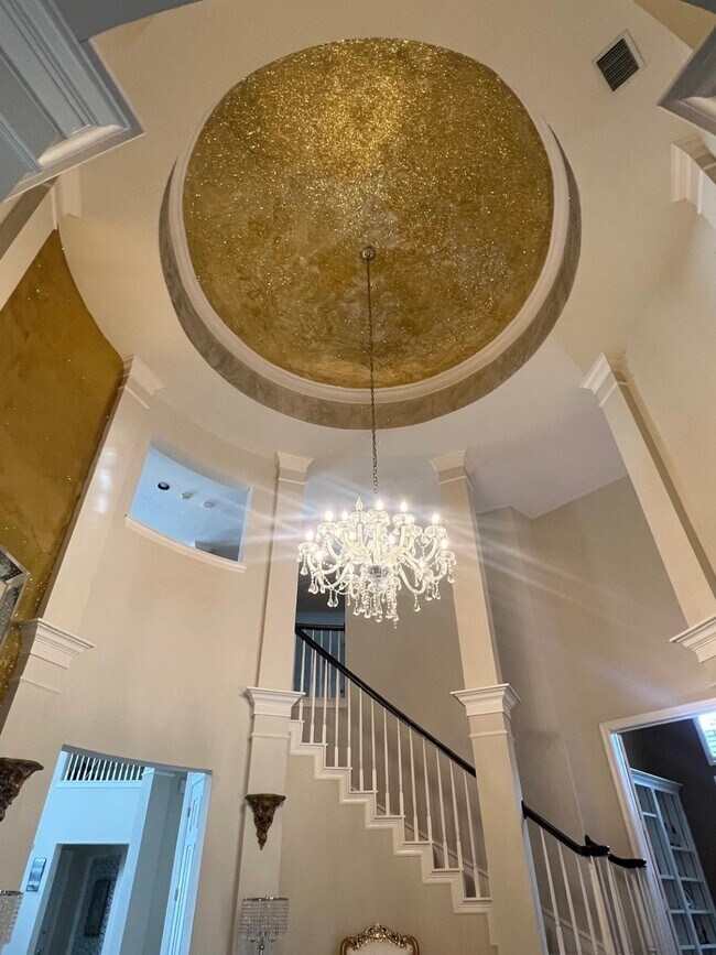 Foto del edificio - 4114 Fisher Lake Dr