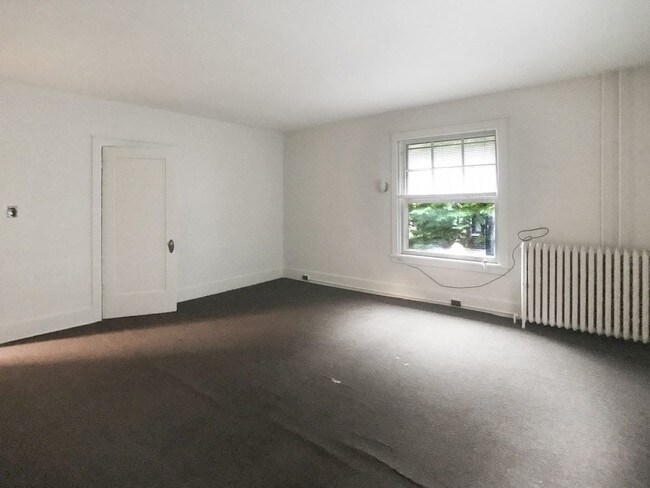 Foto del edificio - 2BR/1BA ALL UTILITIES INCLUDED!