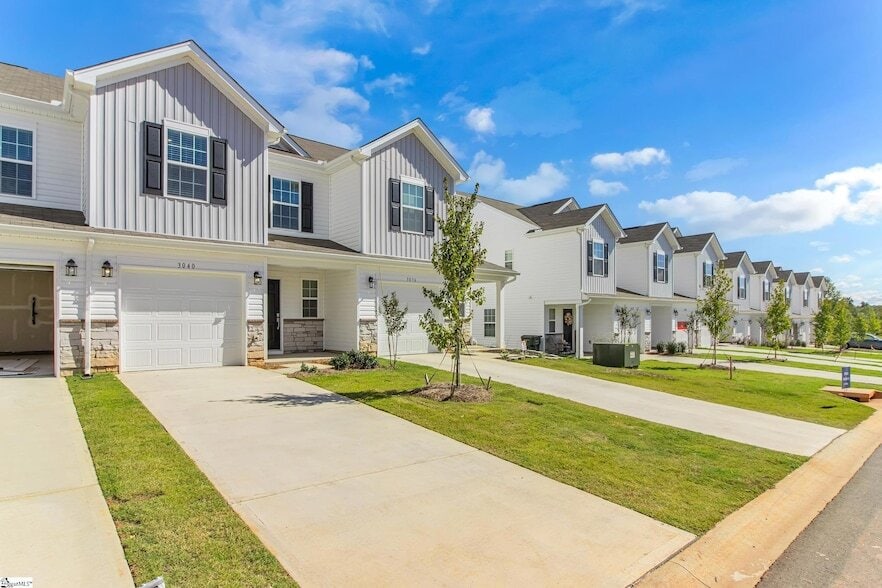 Foto principal - 3040 Willow Rd