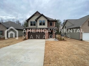 Building Photo - 7950 St.James Dr