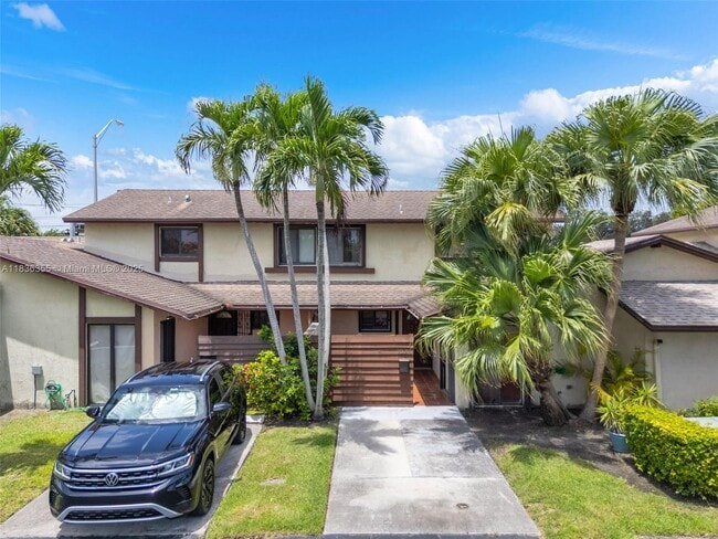 Building Photo - 7026 SW 106th Pl