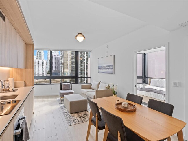 Foto del edificio - 225 N Miami Ave