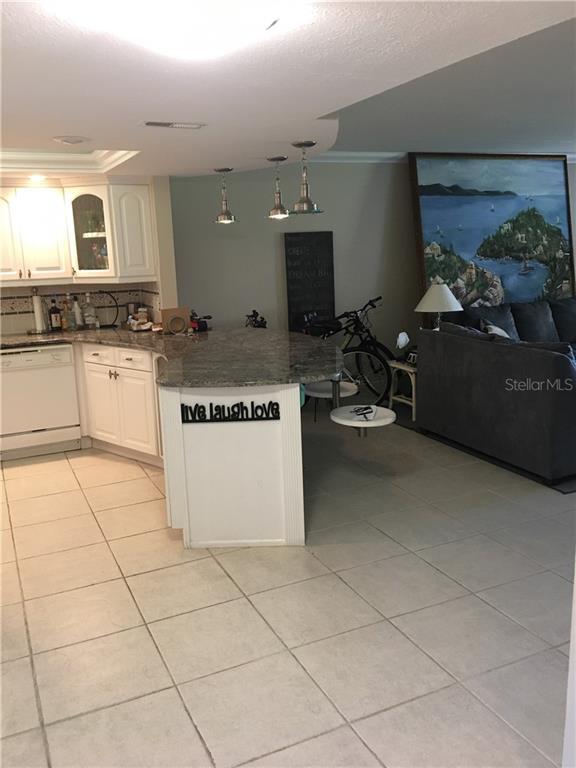 Building Photo - 895 S Gulfview Blvd