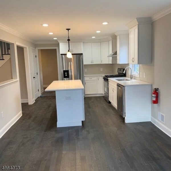 Building Photo - 12 Crossbrook Rd