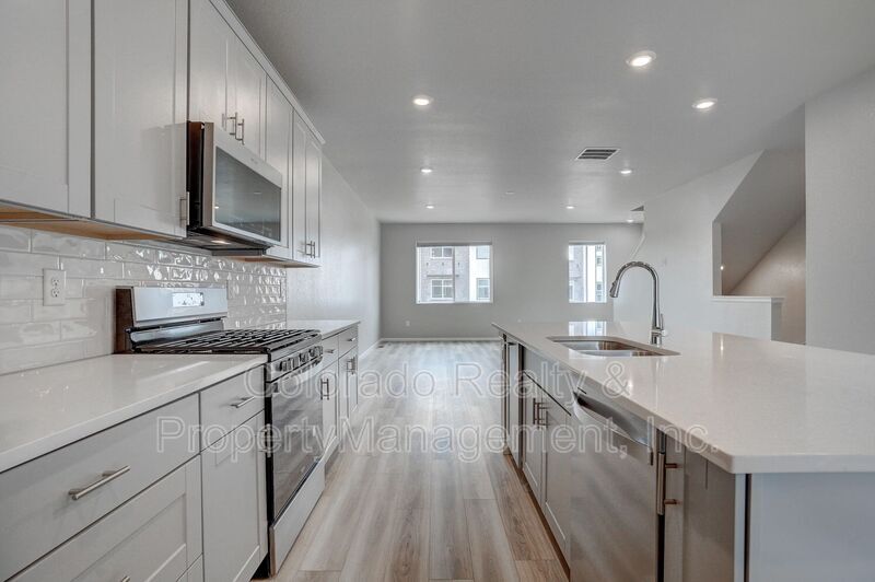 Primary Photo - 2153 W 166th Pl