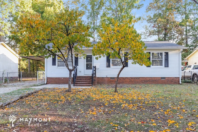 Building Photo - 4232 Romaine St