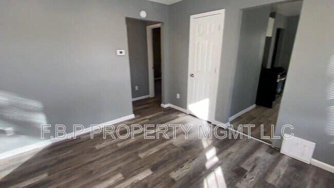 Foto del edificio - 18975 Beland St