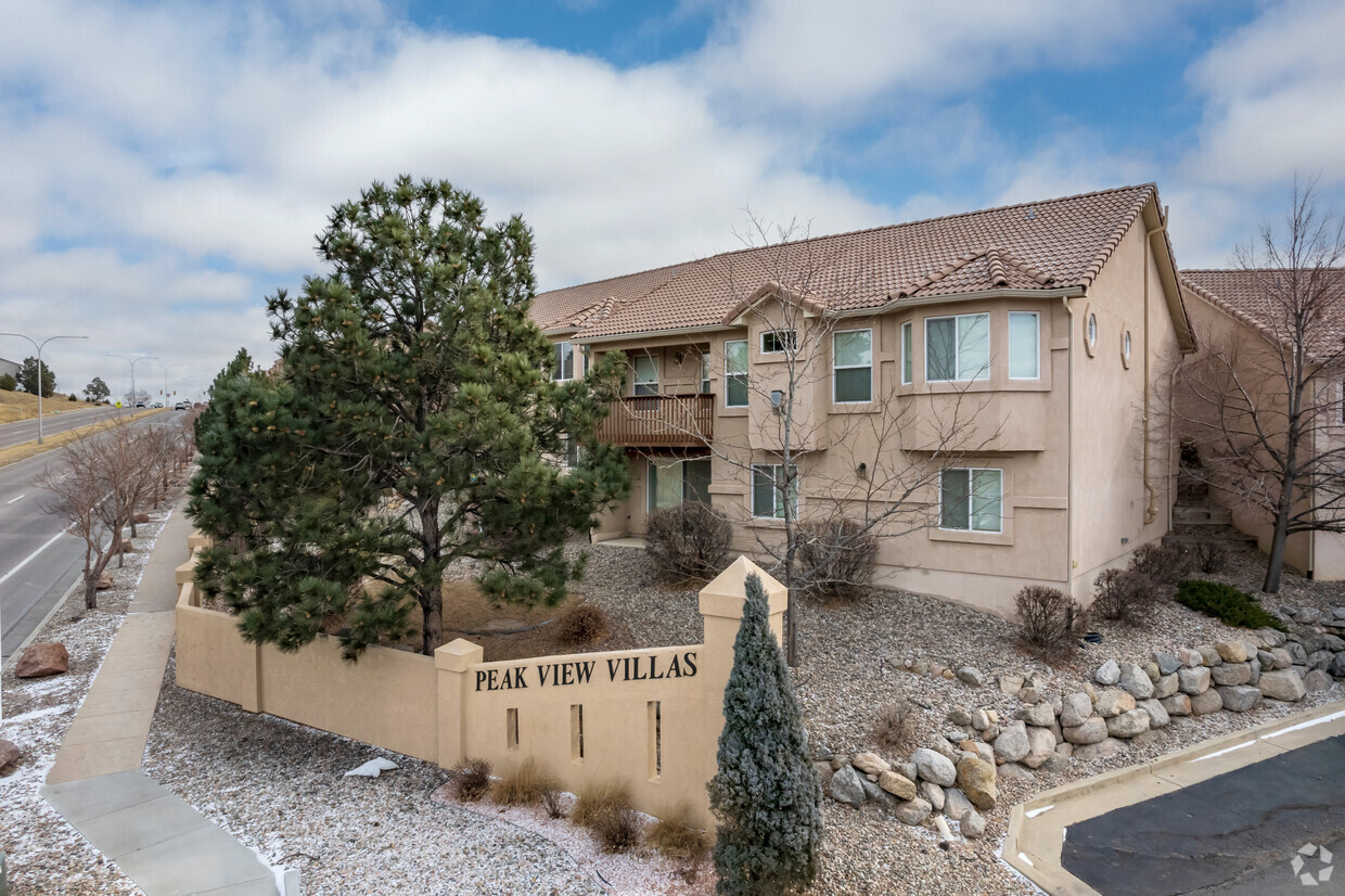 Primary Photo - Peak View Villas Townhomes