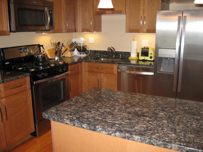 Foto del edificio - 10 Tideview Dr