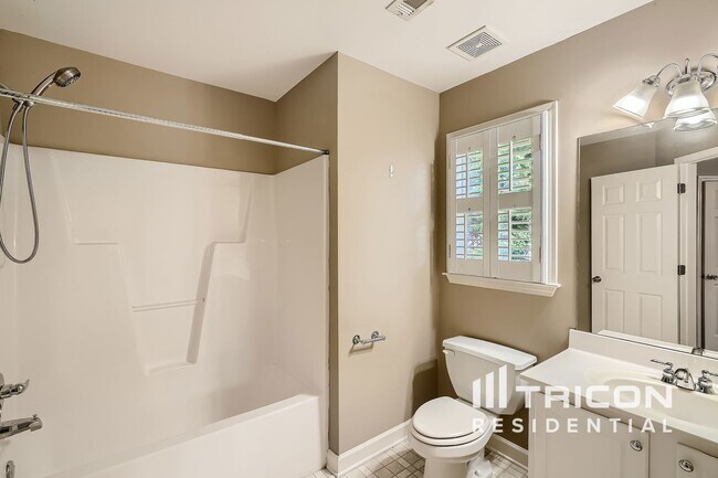 Building Photo - 2775 Sawnee View Dr