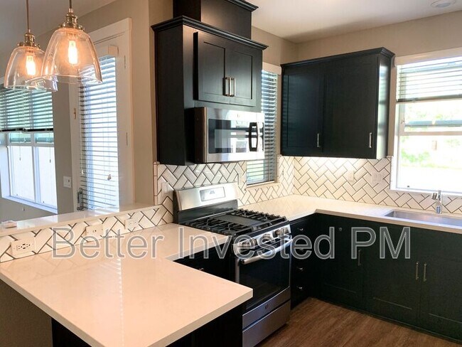 Foto del edificio - 446 Blythewood Pl