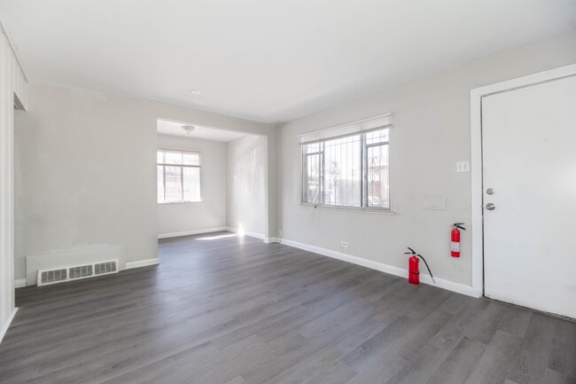 Foto del edificio - 2845 Harrison St