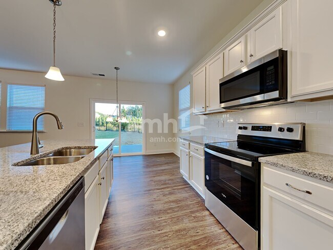 Foto del edificio - 5180 Hudson Vly Dr