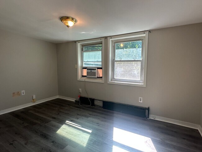 Photo - 720 Clifton Ave Apartment