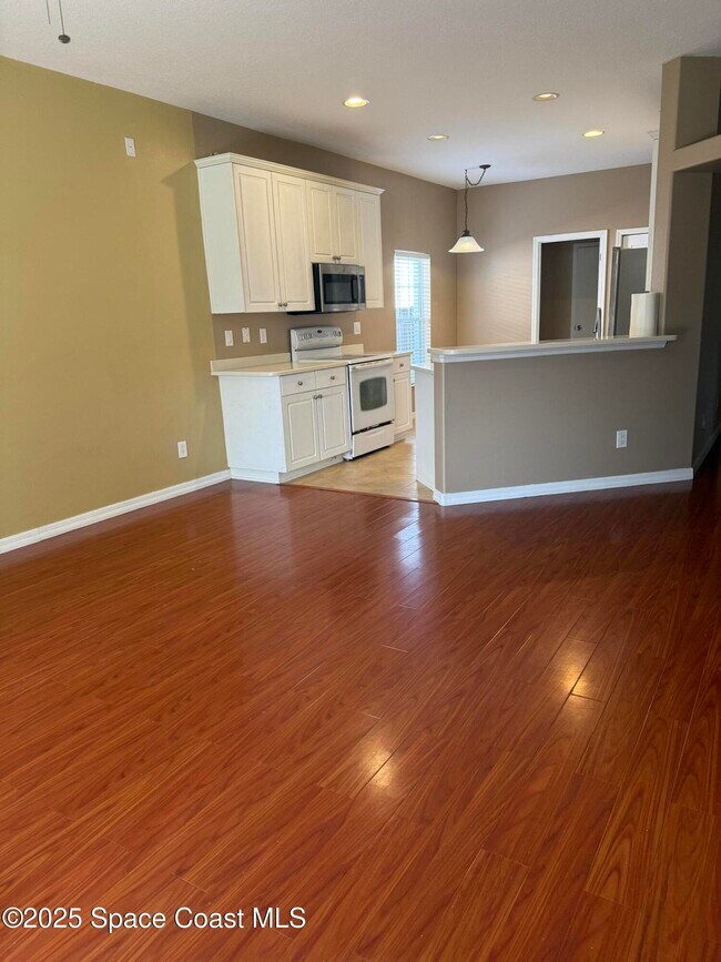 Building Photo - 3771 Manitoba Way