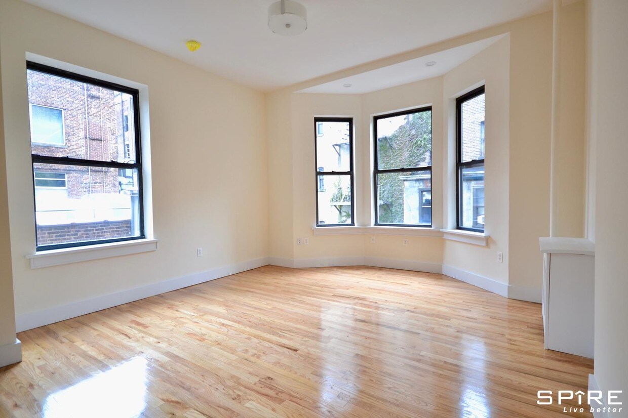 Primary Photo - 292 W 92nd St
