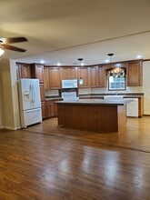 Building Photo - 2974 Maple Street