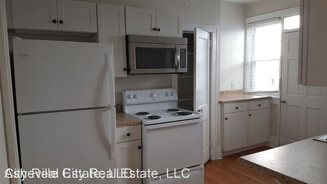 Building Photo - 3 br, 1.5 bath Apartment - 81-1 Church Street