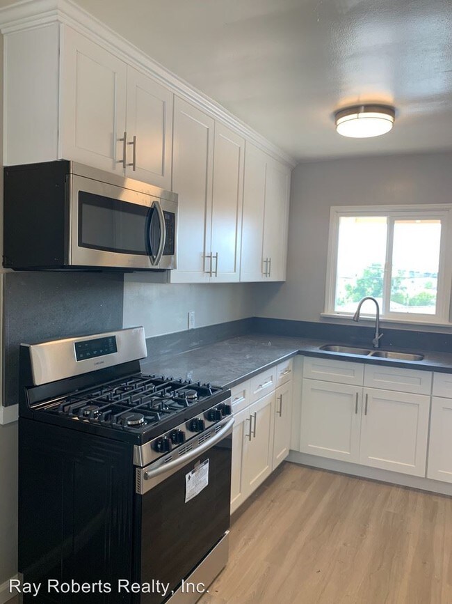 Foto del edificio - 5536-5542 Via Corona St