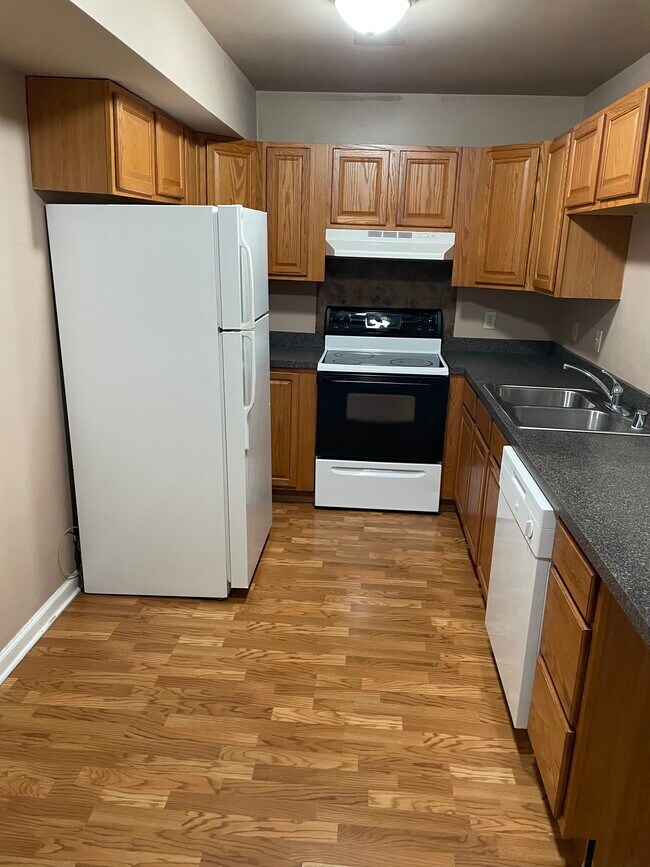 Foto del edificio - 597 Hampton Way