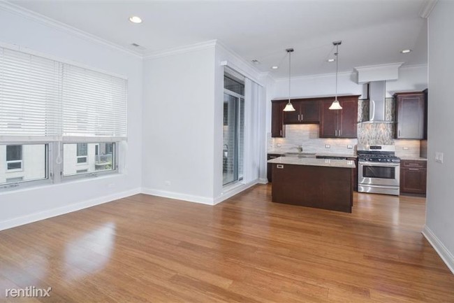 Building Photo - 2 br, 1 bath Apartment - 19 N Aberdeen St