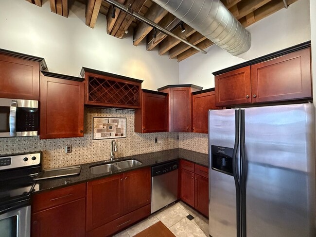 Building Photo - Bonnie Jean Flats