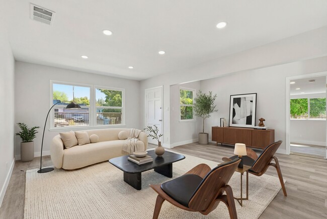 Building Photo - 16918 Marlin Pl