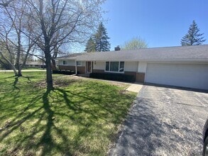 Building Photo - 4375 N 143rd St