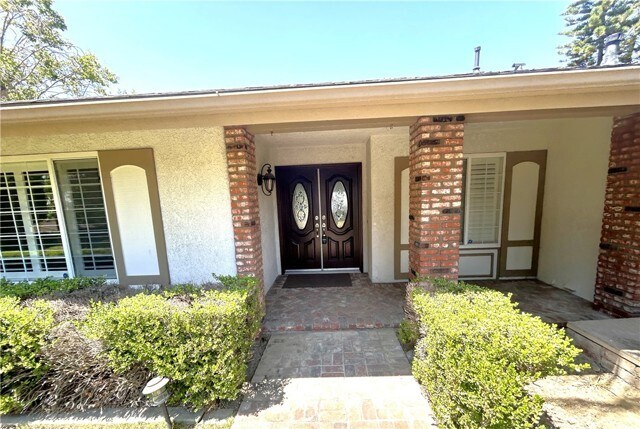 Foto del edificio - 15190 Hibiscus Ave
