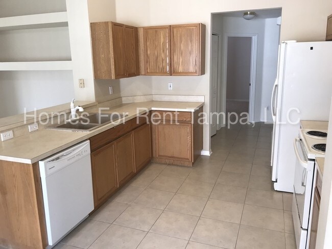 Foto del edificio - 2622 Allwood Ave