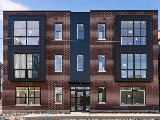 Foto del edificio - 2801 N Thatcher Ave