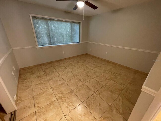 Foto del edificio - 5053 Eaglesmere Dr