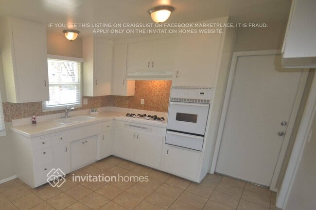 Foto del edificio - 6260 Longhill St