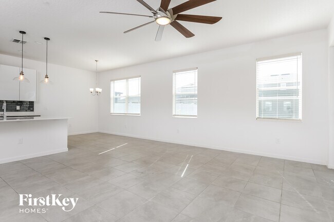 Foto del edificio - 1429 Rosedale Rd