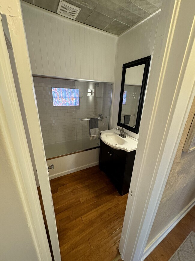 Foto del edificio - 107 N Washington Ave