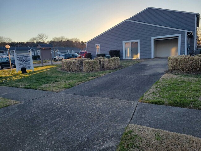 Building Photo - 1100 Indian Rd