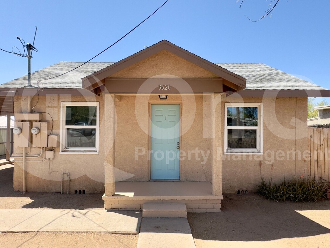 Primary Photo - 3620 S Belmar Ave
