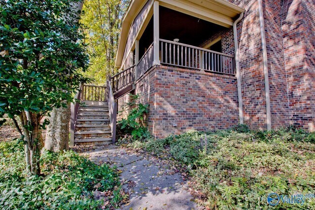 Foto del edificio - 3018 Live Oak Ln SW