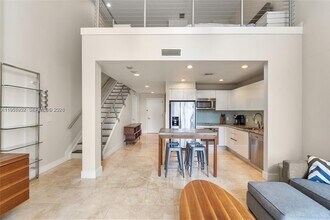 Building Photo - 1050 Brickell Ave