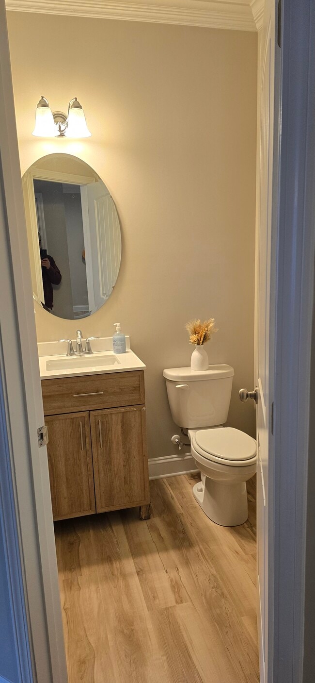 Foto del edificio - 4227 Canter Crk Ln