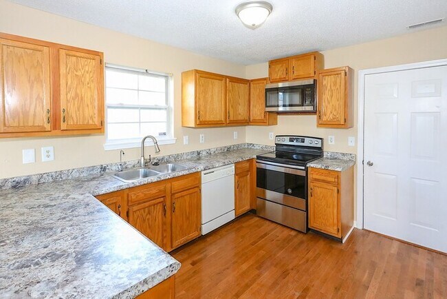 Building Photo - 7202 Jupiter Dr