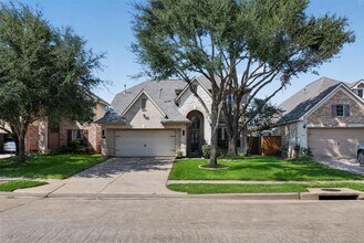 Building Photo - 24542 Bella Veneza Dr