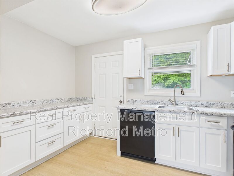 Foto principal - 2701 Midlothian Tpke