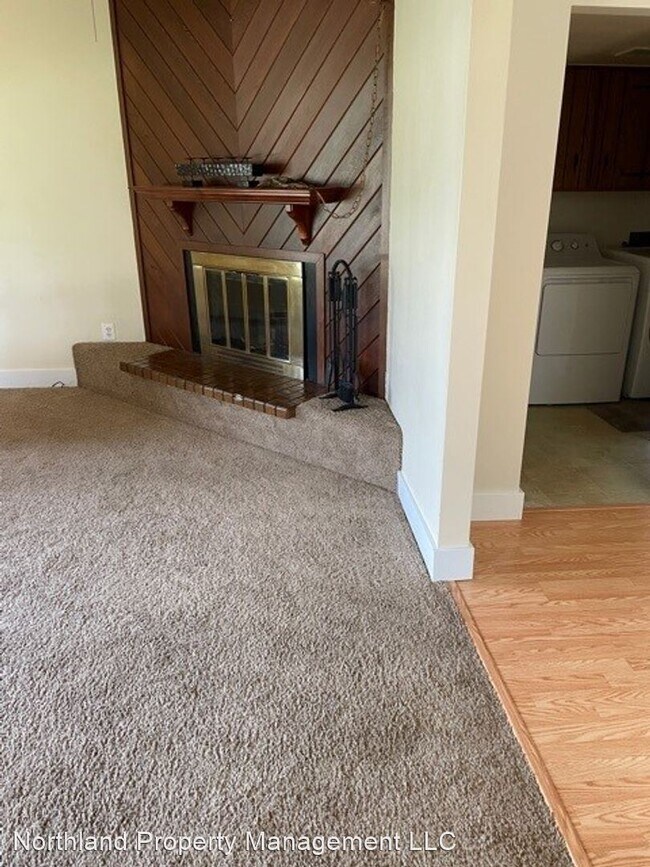 Foto del edificio - 3 br, 1.5 bath House - 3184 Rennie St