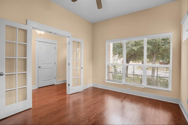 Foto del edificio - 11928 Natures Bend